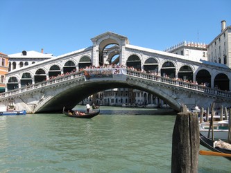 Venezia 11 Ponte di Rialto.jpg