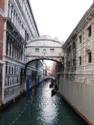 Venezia 13 Ponte dei Sospiri.jpg