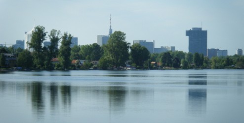 Vienna 16 veduta Danubio.jpg