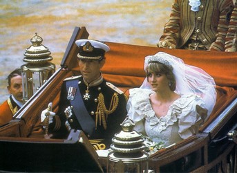 Personaggi Londra 5 Matrimonio Carlo e Diana.jpg