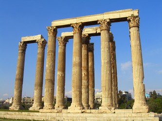 Atene 10 Tempio di Zeus Olimpio.jpg